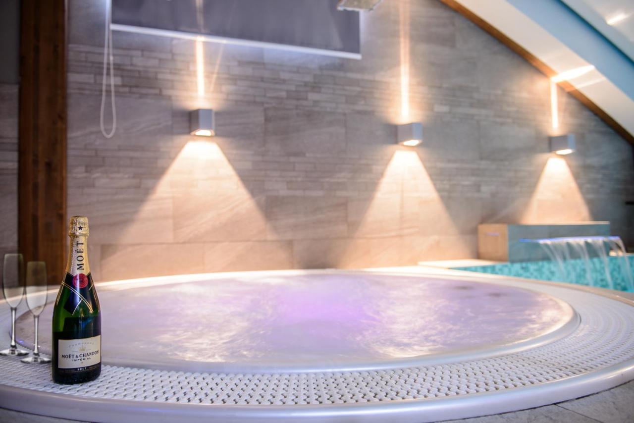 Apartments Marconio Wellness Club Белград Екстериор снимка