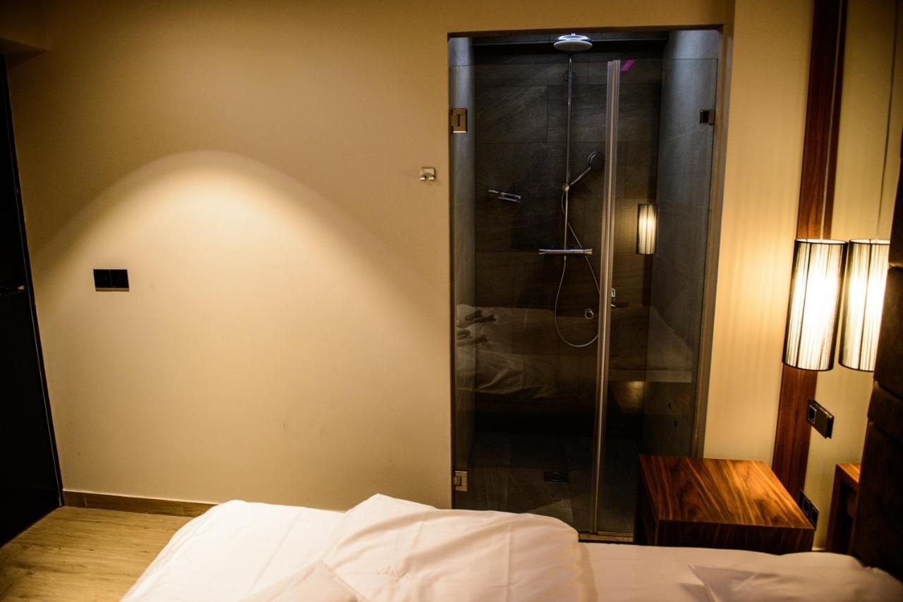 Apartments Marconio Wellness Club Белград Екстериор снимка
